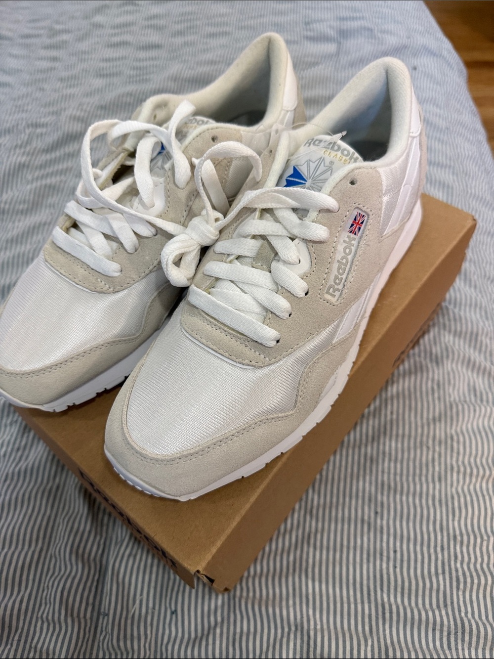 Reebok Off-White/Cream Classic Lifestyle Sneakers